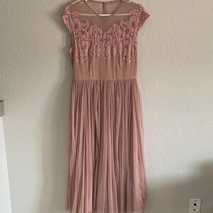 Elegant Pink Lace Dress